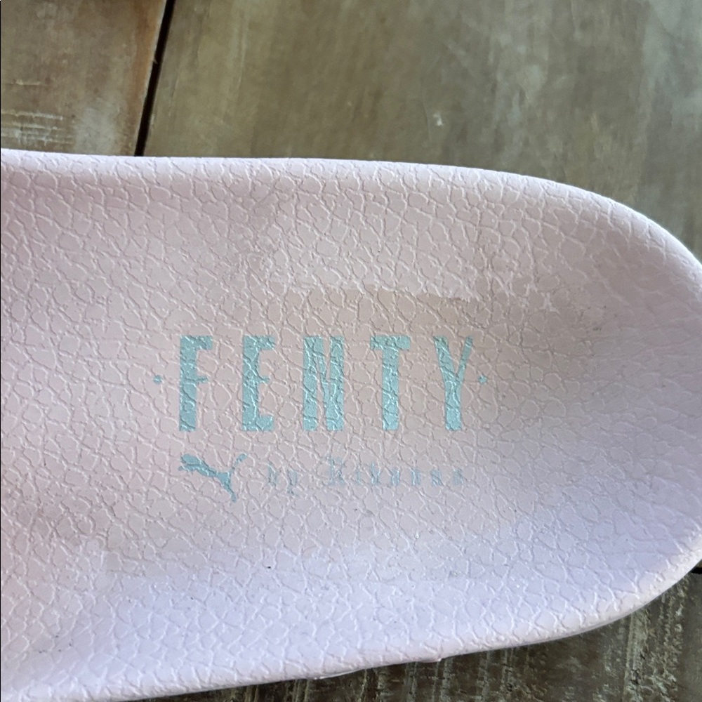Fenty by Rihanna - Picture 9 of 9